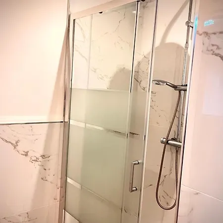 Apartment Eleganti In Centro Storico Verbania