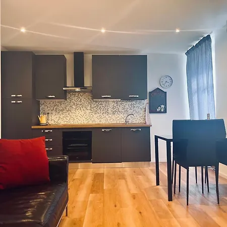 Eleganti In Centro Storico Apartment Verbania
