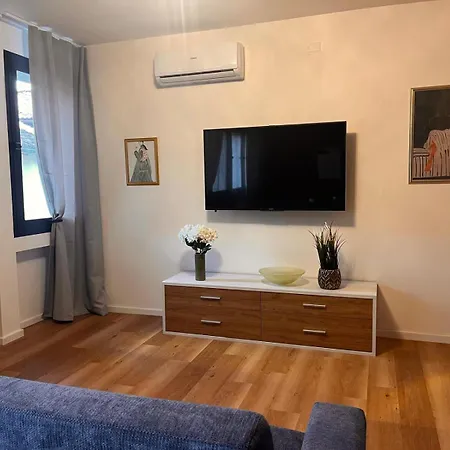 Eleganti In Centro Storico *