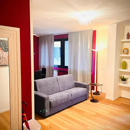 Apartment Eleganti In Centro Storico Verbania