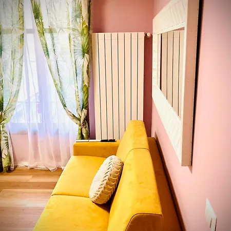 Apartment Eleganti In Centro Storico Verbania