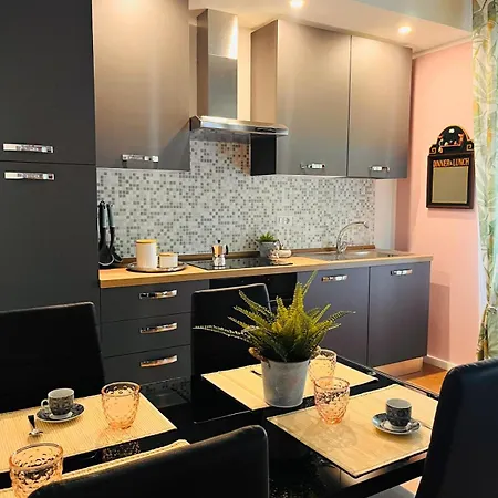 Apartment Eleganti In Centro Storico Verbania