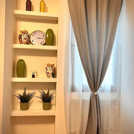 Elegant In The Historic Center Apartment Verbania