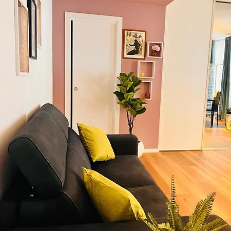 Elegant In The Historic Center Apartman