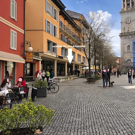 Elegant In The Historic Center Verbania