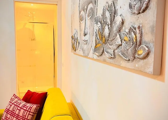 Elegant In The Historic Center Apartamento Verbania